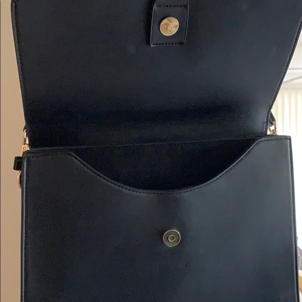 Purse - Picture 4 of 5